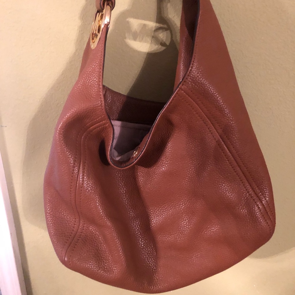 Micheal Kors Purse